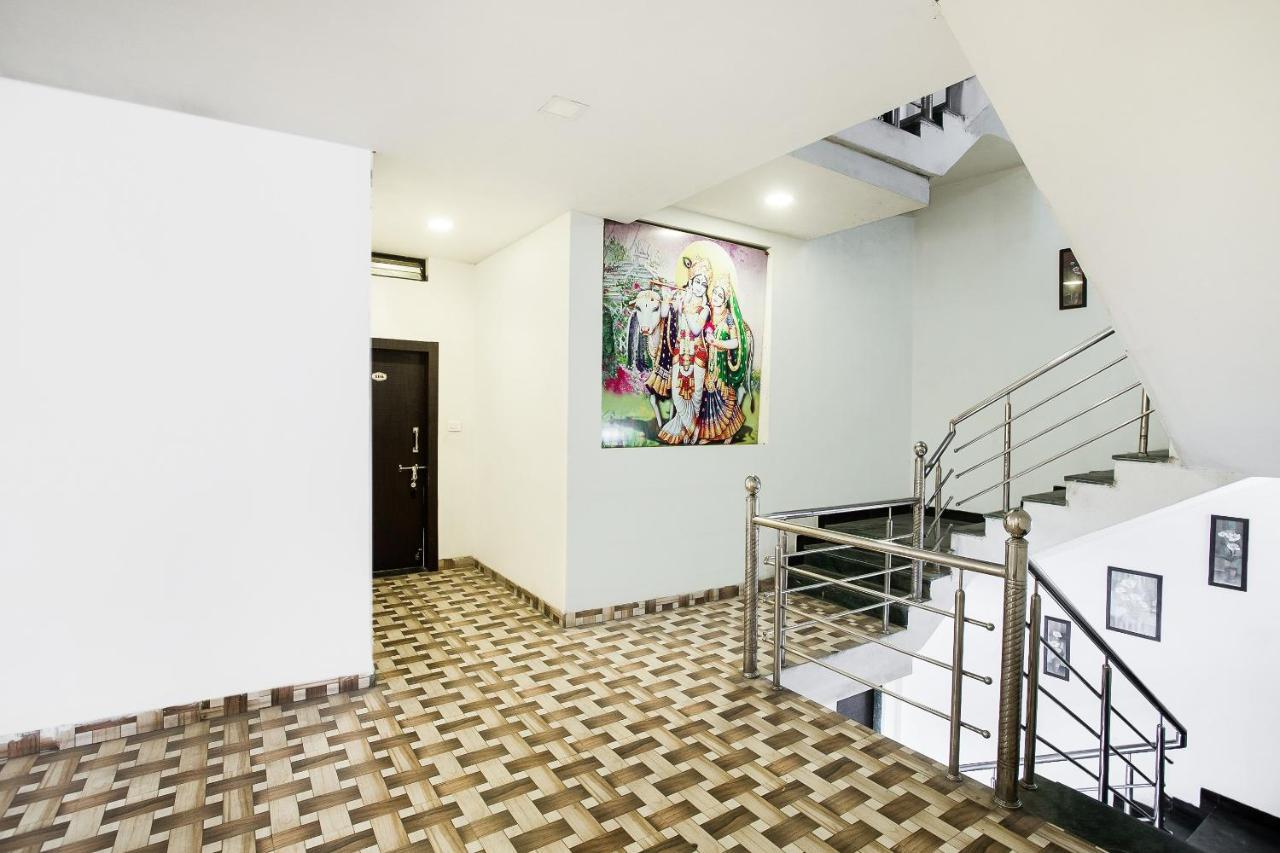 Hotel Oyo 39381 Kalajanki Ujjain Exterior foto